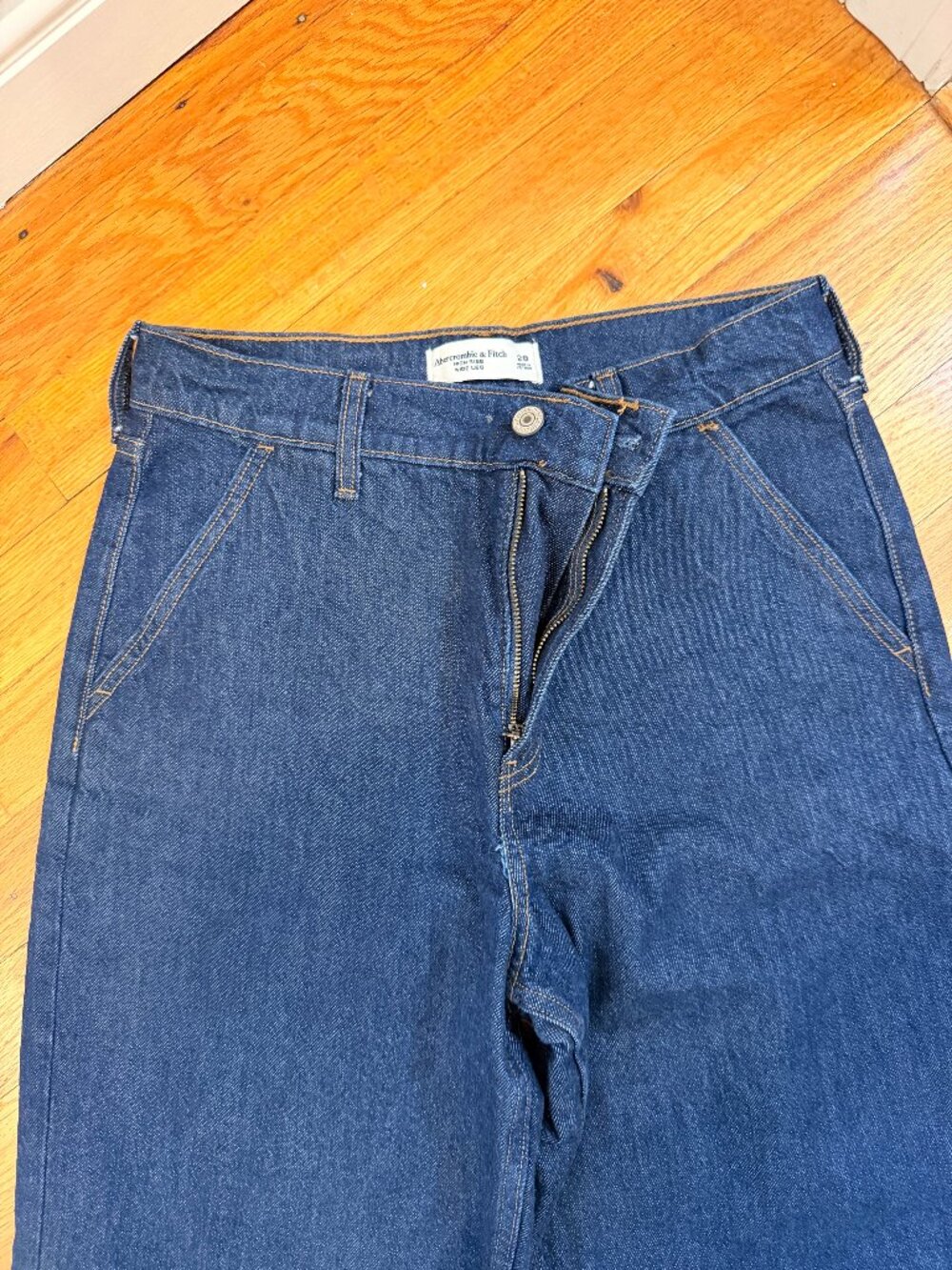 Abercrombie High Rise Wide Leg Trouser Jean